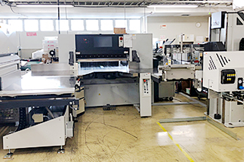 断裁機（ポーラー P115-PF）